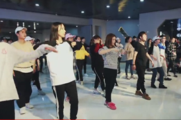 CHUC湖北聯(lián)盟2016-2017年度表彰大會(huì )舞神趴大師授課