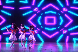 武漢貝卡星光大道小學(xué)員oh baby組合演舞會(huì )舞蹈表演視頻