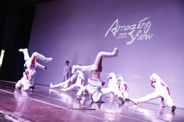 【AmazingShow-異場(chǎng)秀】少兒齊舞大賽: 湖南岳陽(yáng)蓓爾EZR 《大吉大利 今晚吃雞》