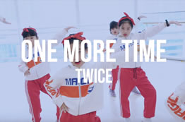 少兒基礎舞蹈群舞，你家有小美女的話(huà)肯定要送來(lái)跳跳舞呀