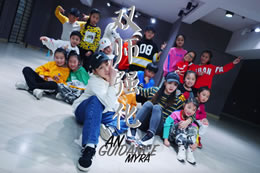 雙舞種集訓班，街舞和都市編舞，兩大金牌導師給你不一樣的感覺(jué)